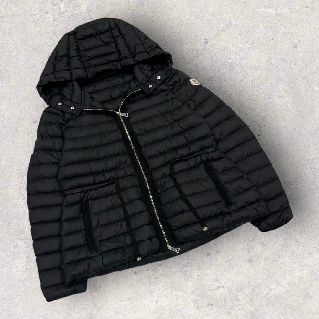 11907【美品・QR鑑定済み】モンクレール　RAIE ダウンジャケット　黒
