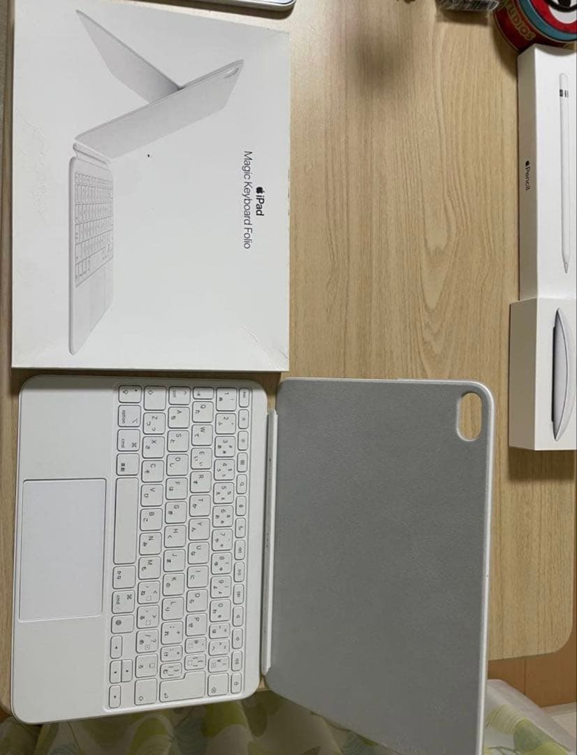 Apple Magic Keyboard Folio ホワイトiPad10世代用