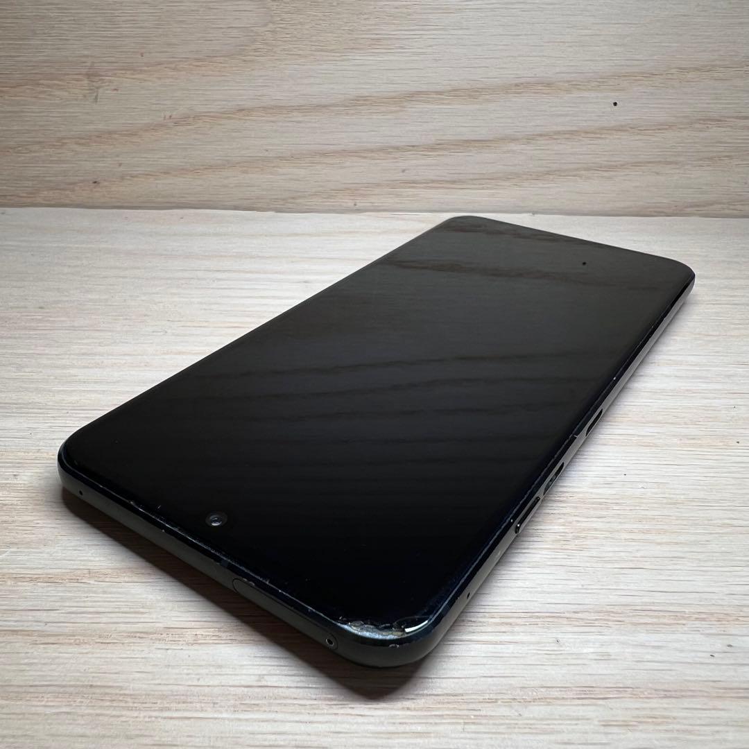 LG V60 ThinQ 5G 本体画面割れ　T79