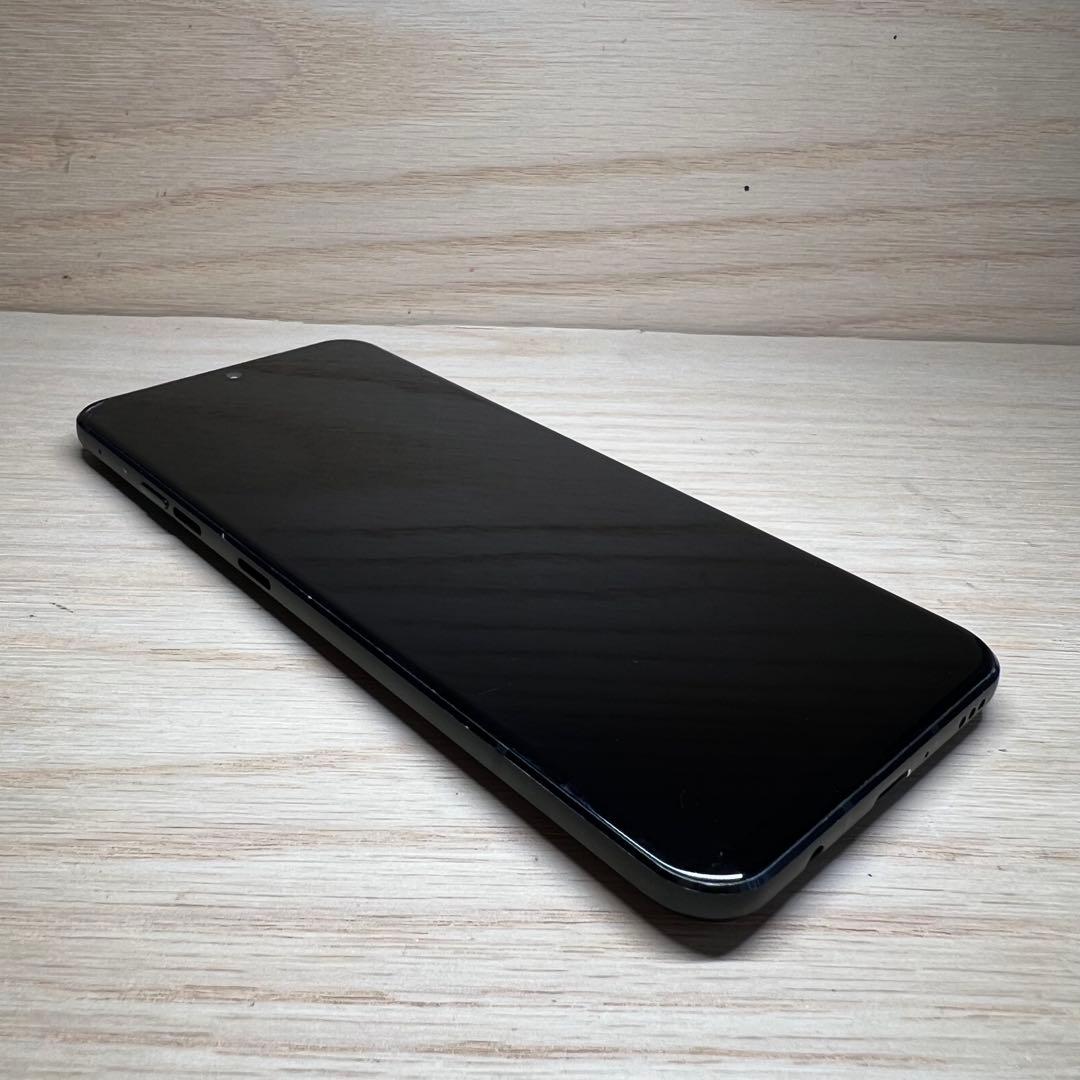 LG V60 ThinQ 5G 本体画面割れ　T79