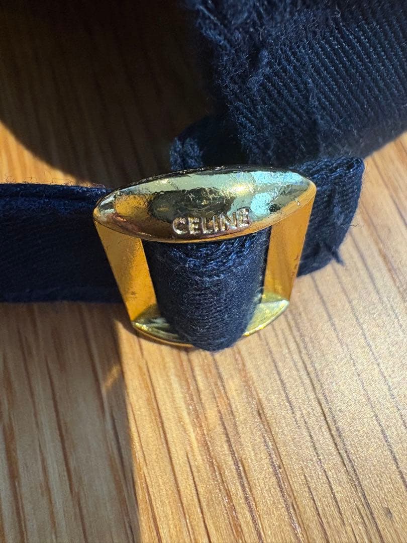 CELINE ネイビーキャップ【週末限定安値】