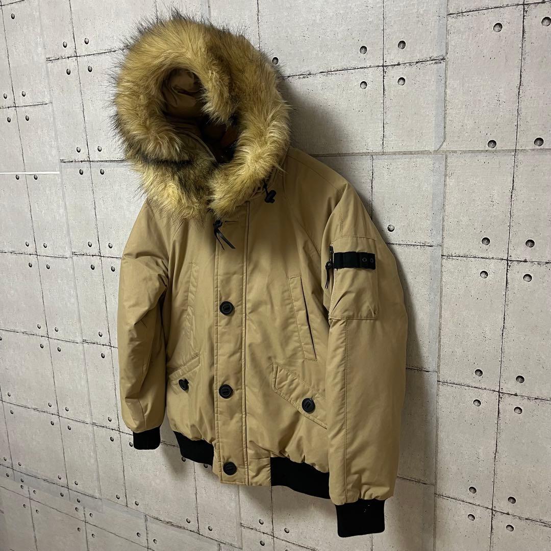 【海外限定】【ホワイトレーベル】ノースフェイス　ダウンジャケット　レディースM