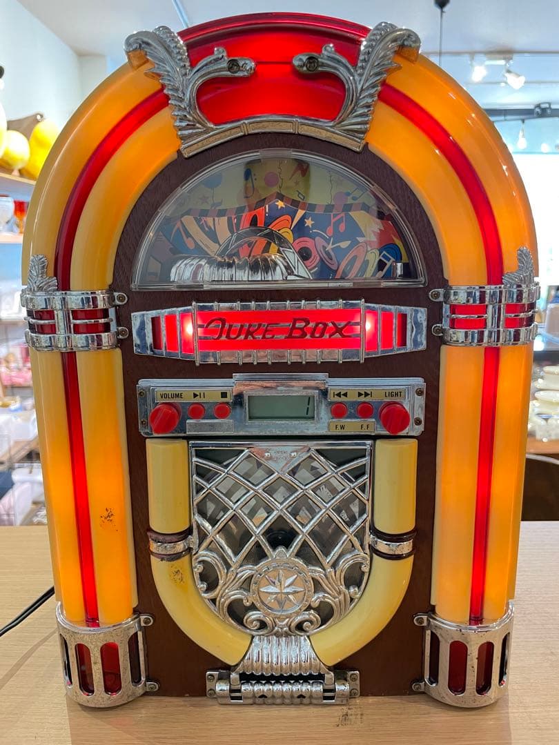 引取り推奨B7126【ウィンテック】 ジュークボックス型CDラジオ アンティーク