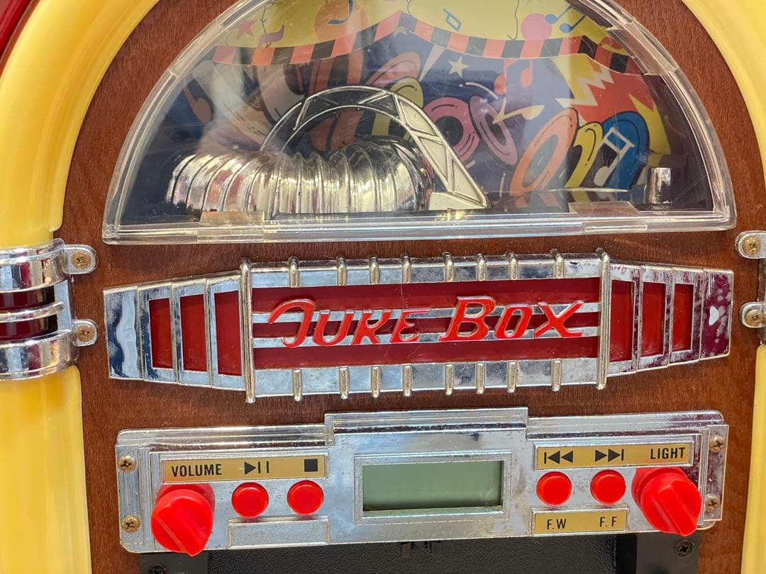 引取り推奨B7126【ウィンテック】 ジュークボックス型CDラジオ アンティーク