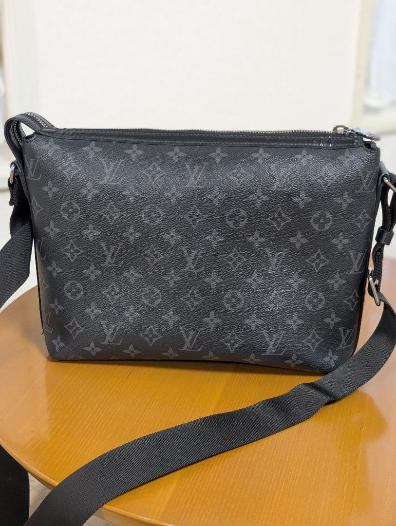 極美品ルイヴィトン LOUIS VUITTON モノグラムショルダーバッグ