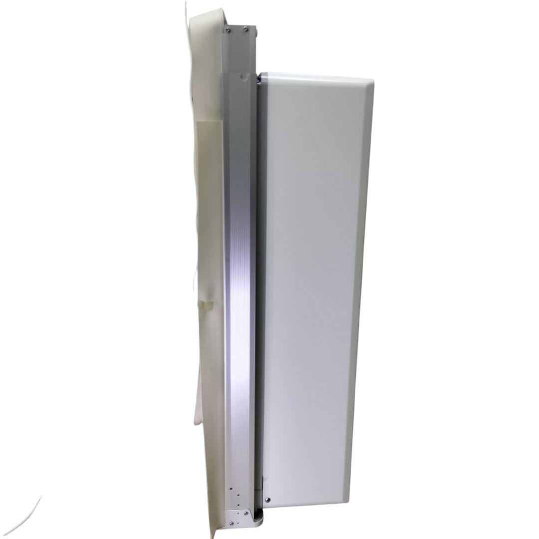 2020年　コロナ窓用エアコン 取付用枠付　CW-F1620