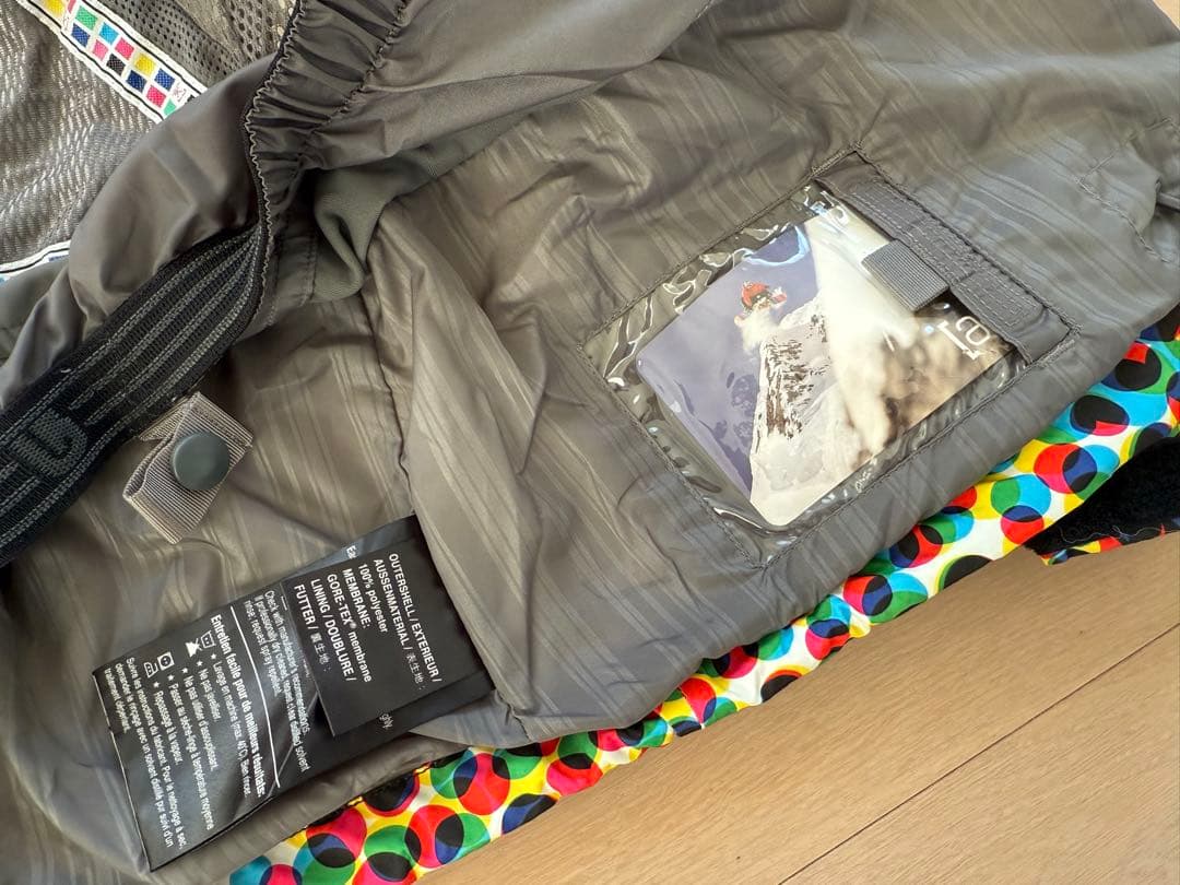 Burton AK 2L GORE-TEX ジャケット Sサイズ Supreme