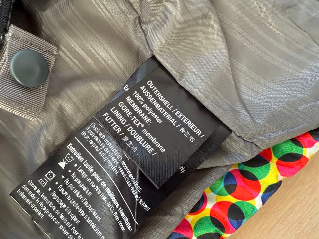 Burton AK 2L GORE-TEX ジャケット Sサイズ Supreme