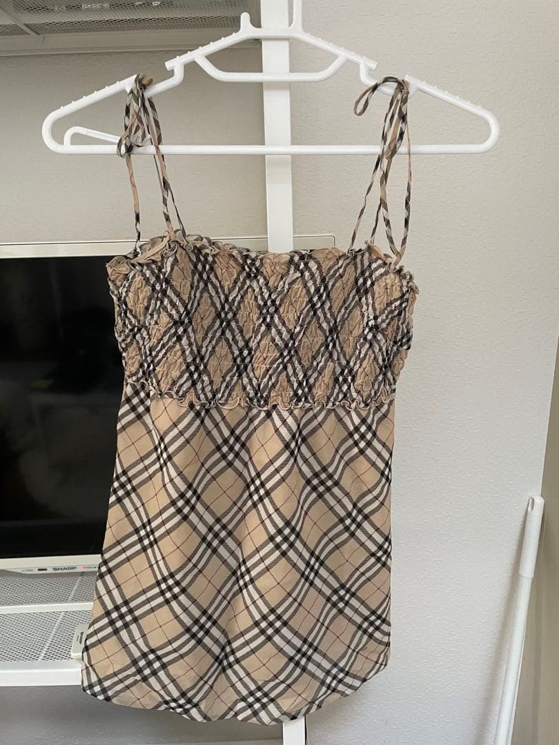 希少バーバリーブルーレーベルキャミソール　バーバリーノヴチェックy2kリバイバル