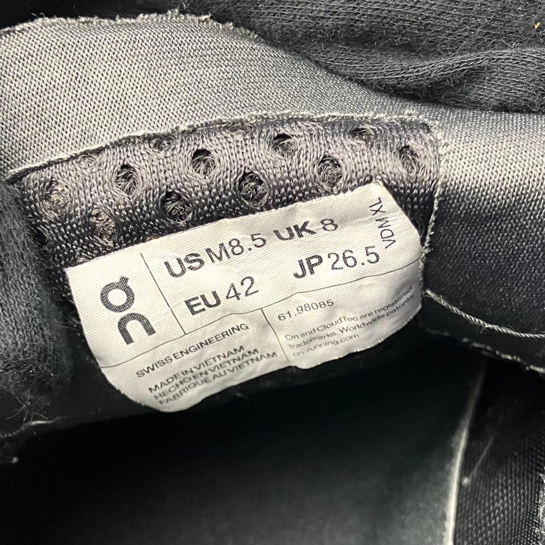 【良品】on CLOUDMONSTER マグネットシャーク　厚底スニーカー8.5