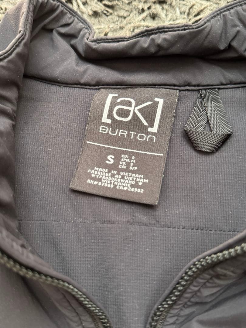 バートン Burton [ak] ヘリウム ストレッチ インサレーテッド ベスト