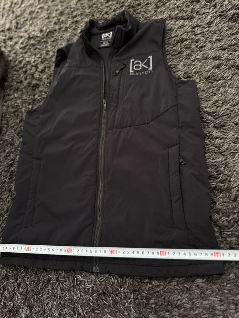 バートン Burton [ak] ヘリウム ストレッチ インサレーテッド ベスト