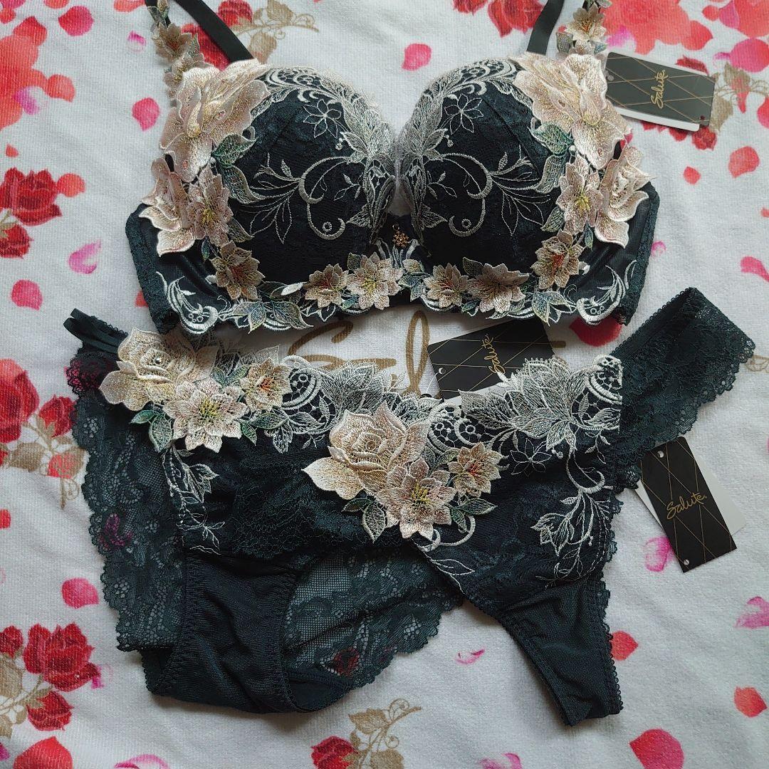 新品サルート09G店舗限定F75スタンダードLインドの花嫁婚礼衣装プレステージ