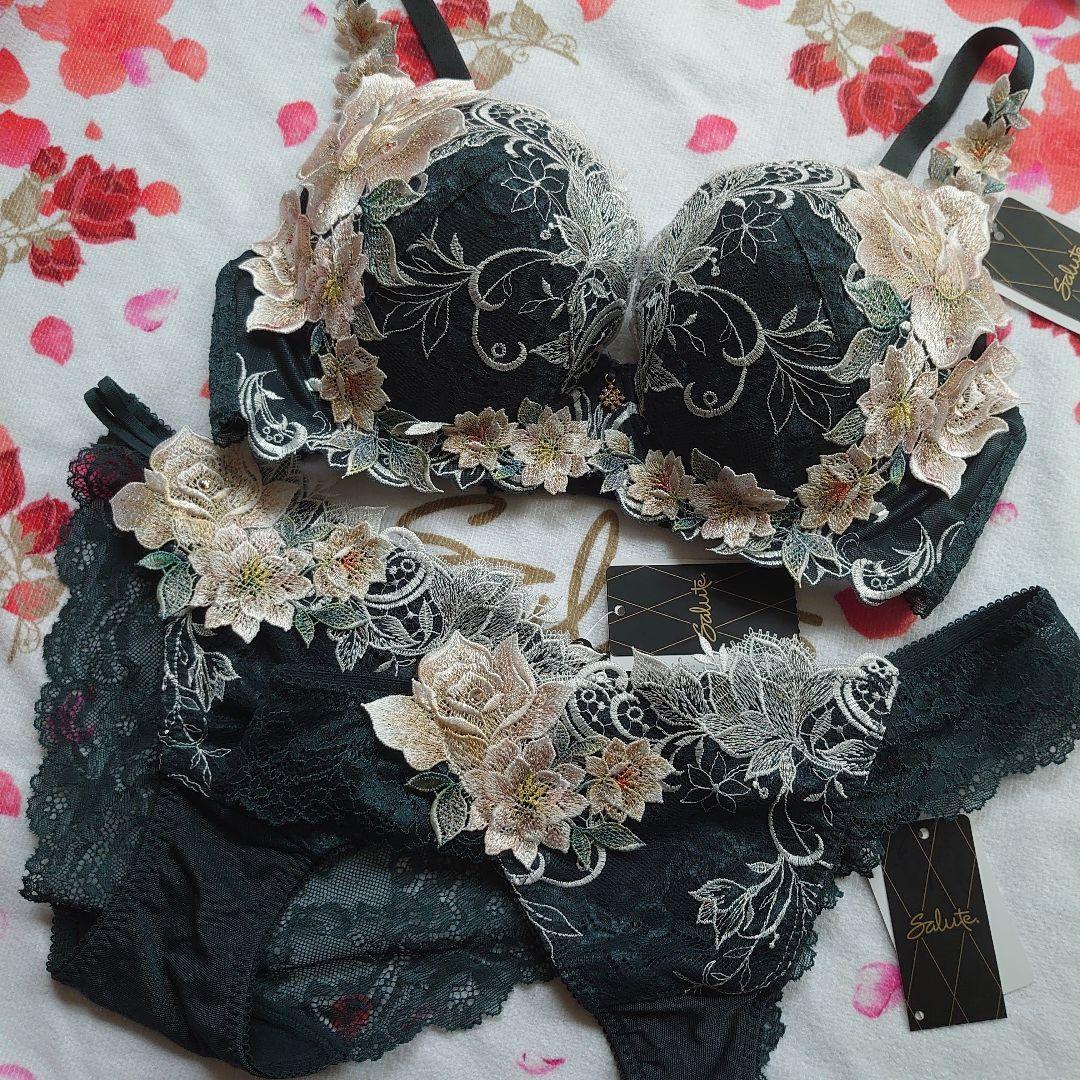 新品サルート09G店舗限定F75スタンダードLインドの花嫁婚礼衣装プレステージ