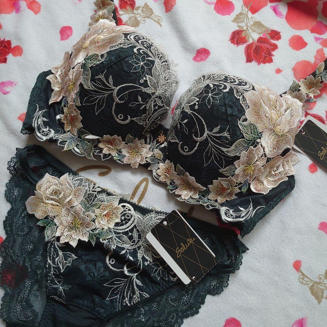 新品サルート09G店舗限定F75スタンダードLインドの花嫁婚礼衣装プレステージ