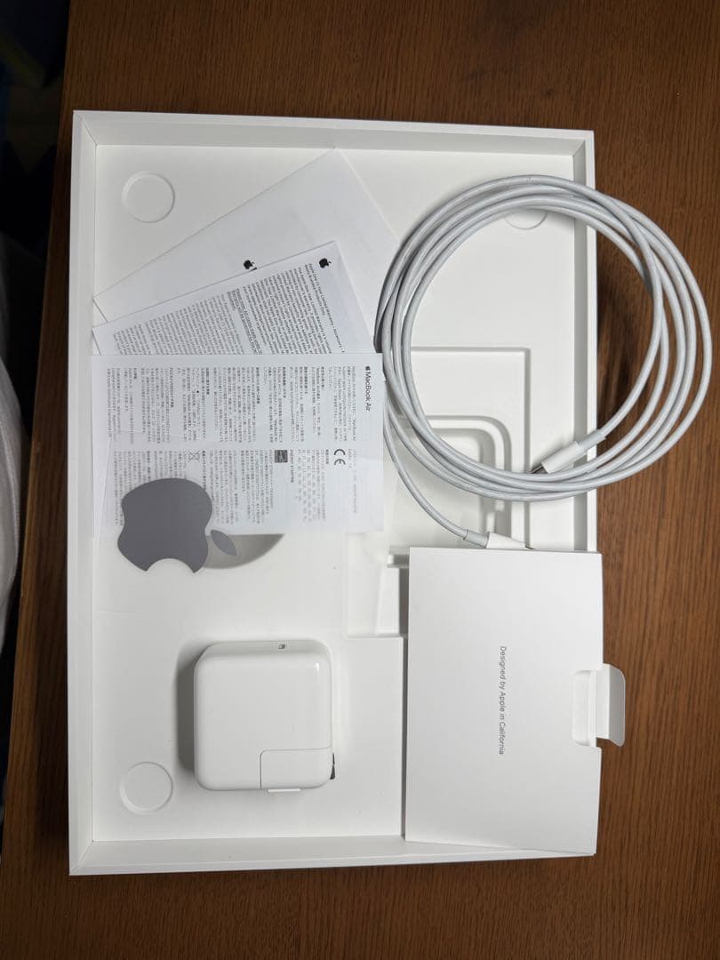 MacBook Air M1 2020 / 512GB / 箱・付属品完備