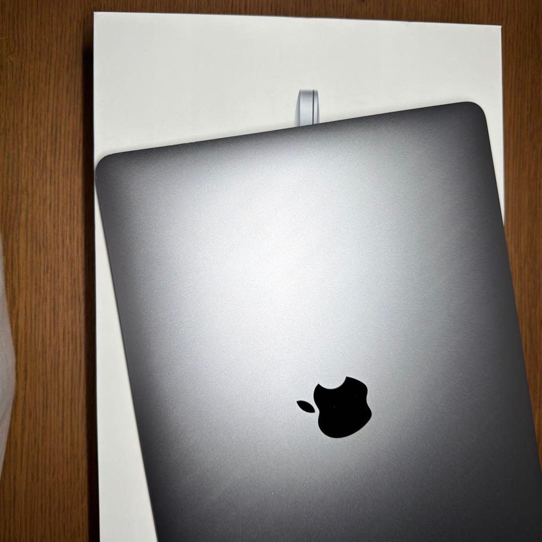 MacBook Air M1 2020 / 512GB / 箱・付属品完備