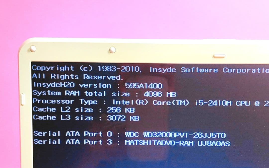 【お買い得‼️】すぐに使える✨設定済み✨白ノートパソコン✨DVD見れる