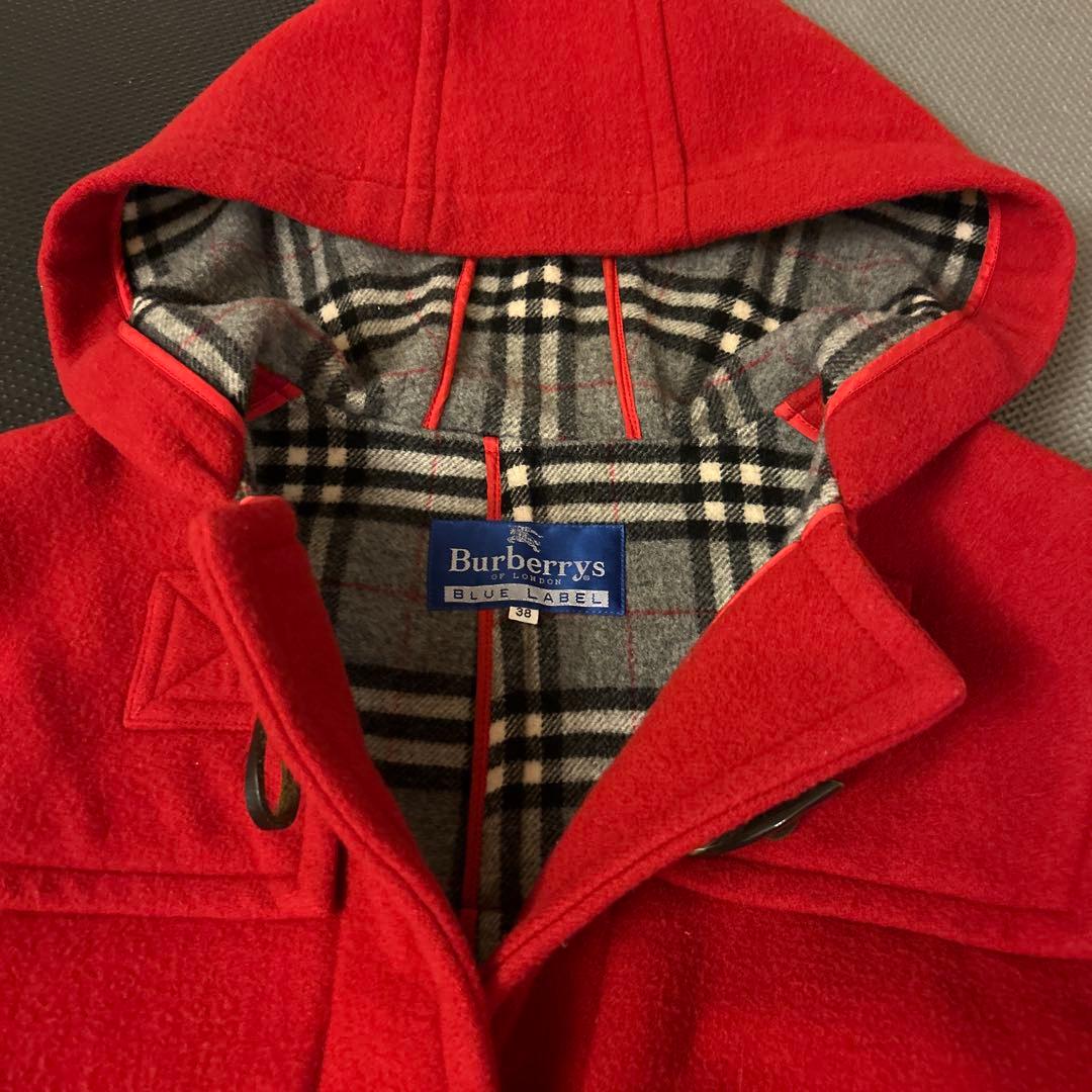 キョン♡バーバリーブルーレーベル ノバチェック レッド　ダッフルコート♡