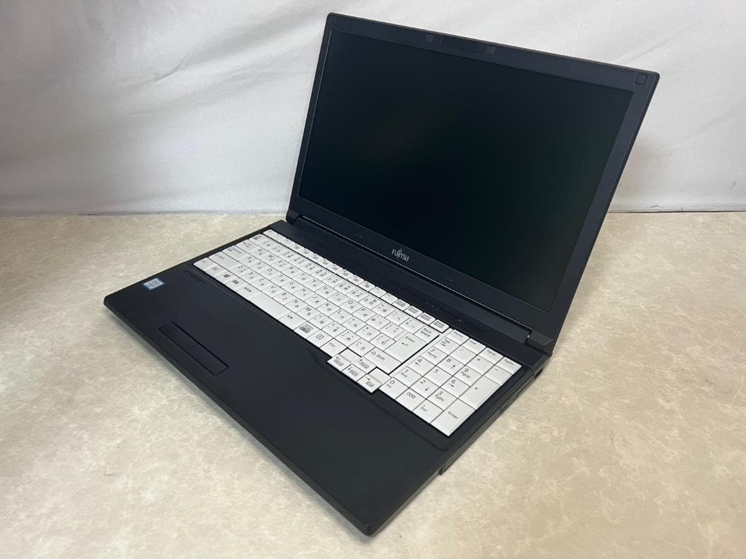 【美品】FUJITSU ノートPC A576/P i3/SSD Win11 01