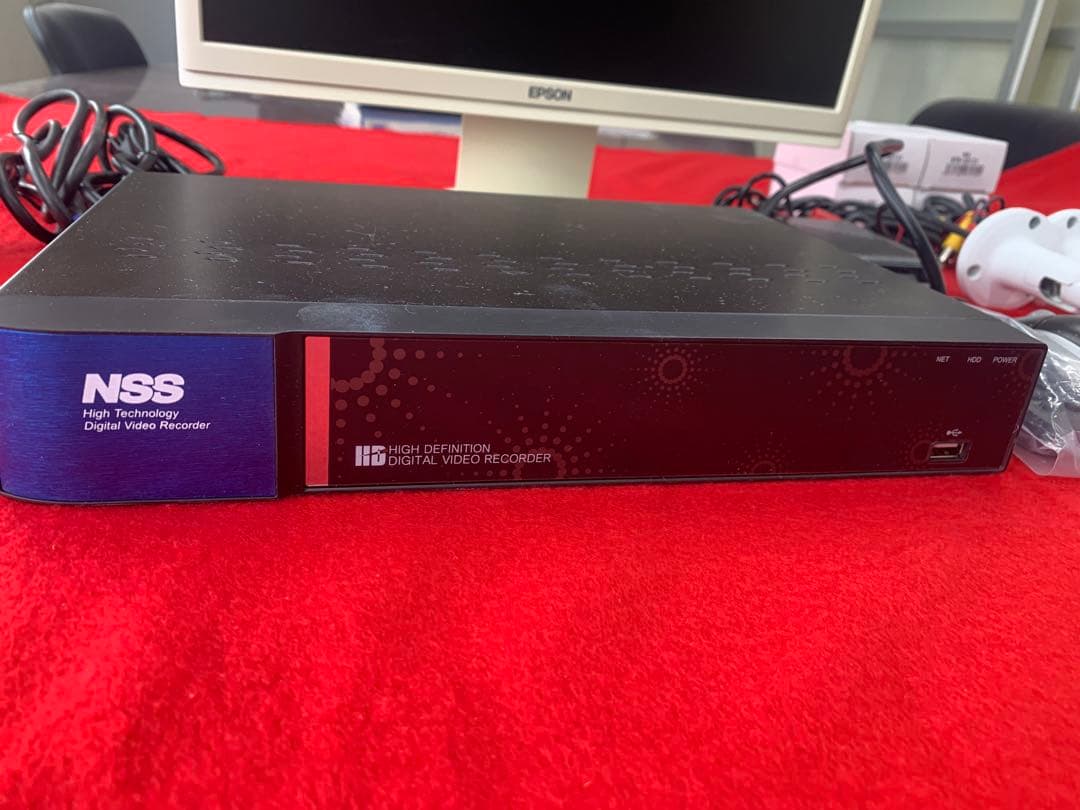 NSS 防犯カメラNSD3004AHD +ワイドモニタ+100万カメラ4台セット