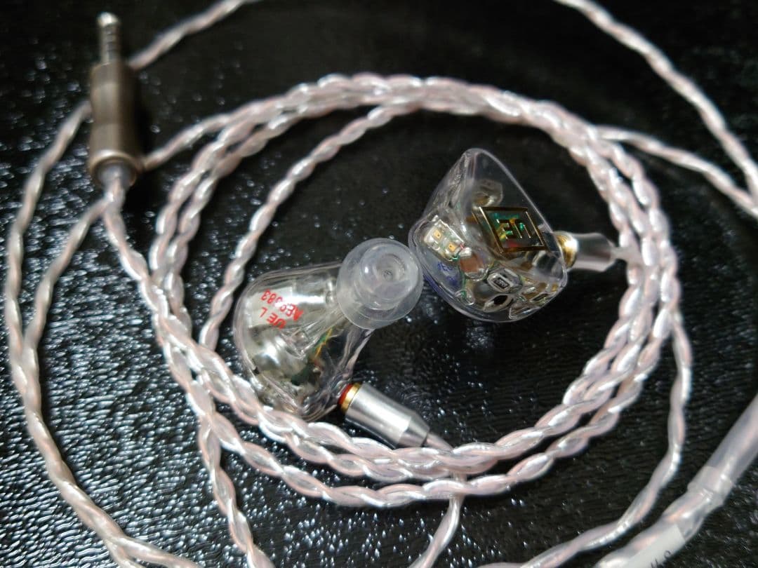 ultimate ears UE LIVE ToGo　週末値下げ