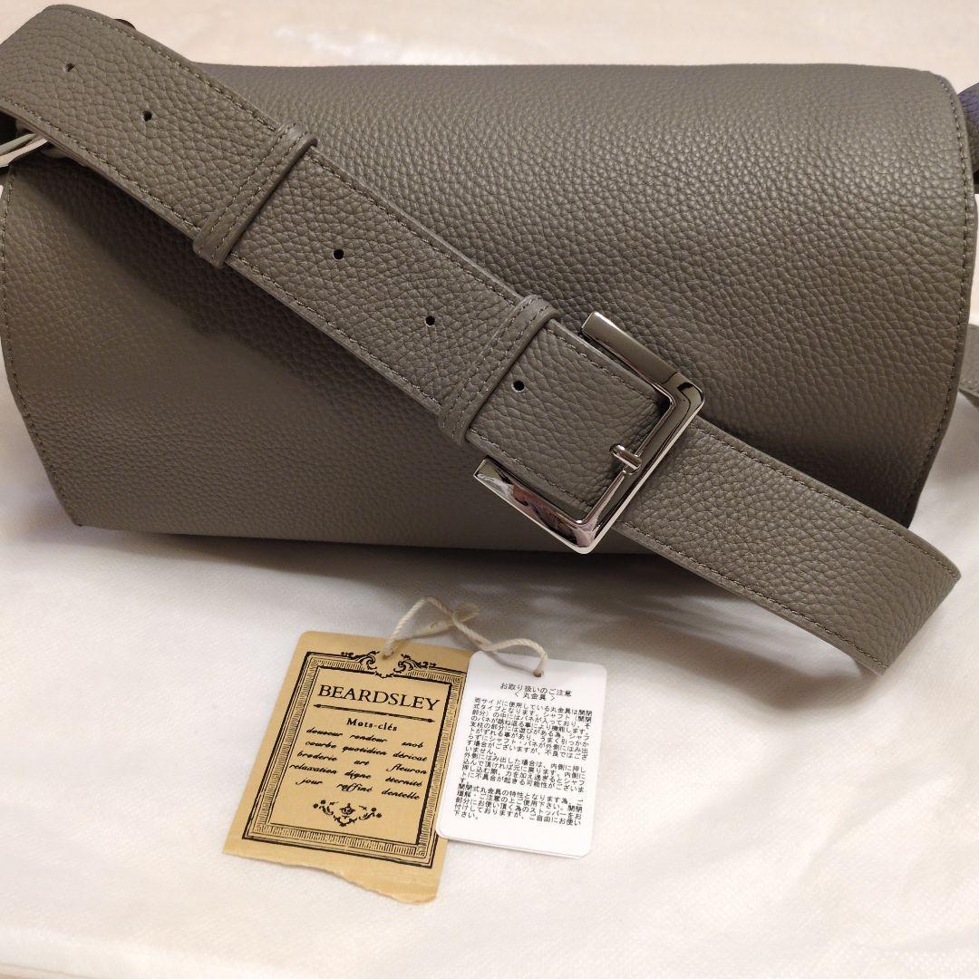 美品　ビアズリー　ボディバッグ　トープ