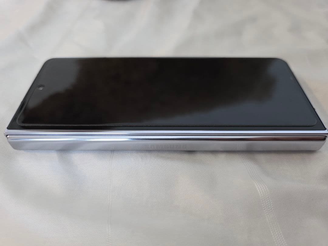 【美品】Galaxy Z Fold5 SCG22 256GB【SIMフリー】