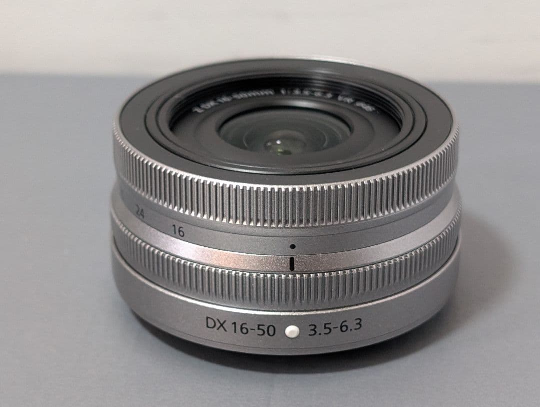 Nikon Zfc 16-50 VR レンズキット シルバー