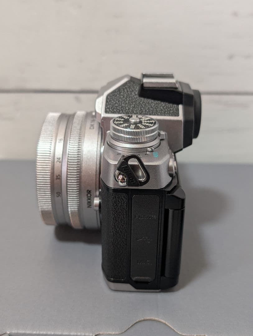 Nikon Zfc 16-50 VR レンズキット シルバー