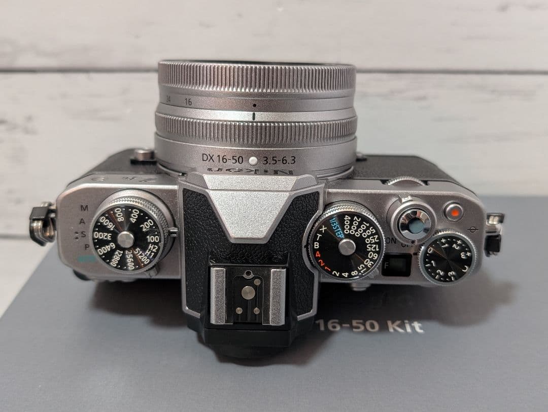 Nikon Zfc 16-50 VR レンズキット シルバー