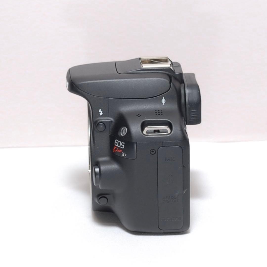 ✨超望遠レンズデビューに✨CANON KISS X7✨ダブルレンズ✨軽量モデル✨