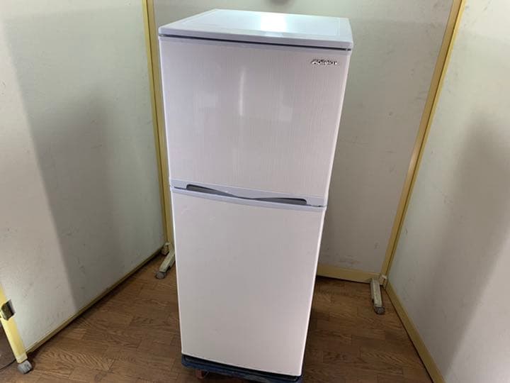 アビテラックス  冷凍冷蔵庫　138L  2017年製　AR-143E