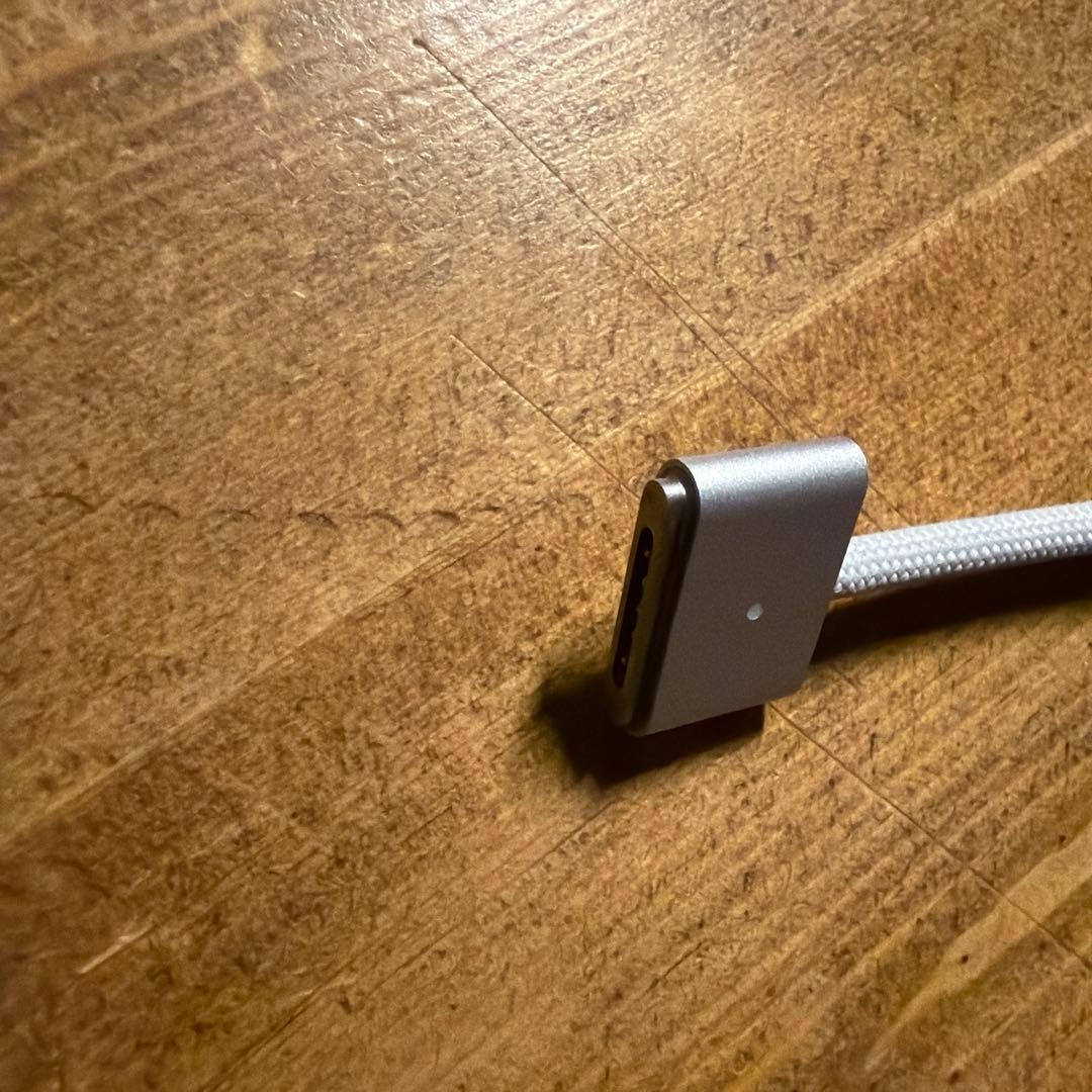 MacBook Pro 14インチ M1 16GB ストレージ512