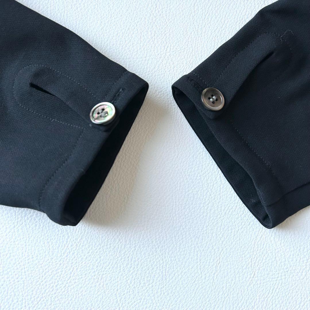 3015y ソージュ スタンドカラータックブラウストリアセテート 紺 M