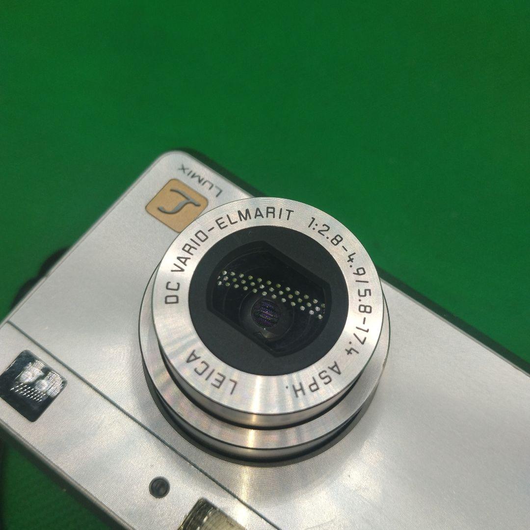 【付属品完備】Panasonic パナソニック LUMIX DMC-F1