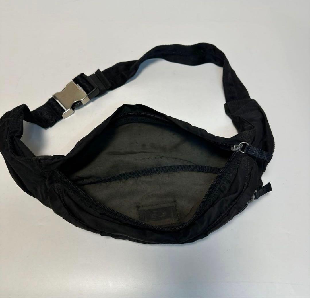 ペコちゃん　PRADA ブラック ウエストポーチ