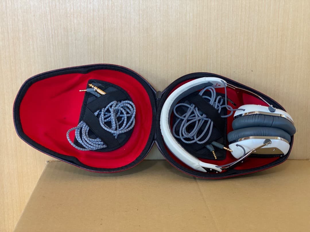 ヘッドホン v-moda crossfade LP(パールホワイト) 中古