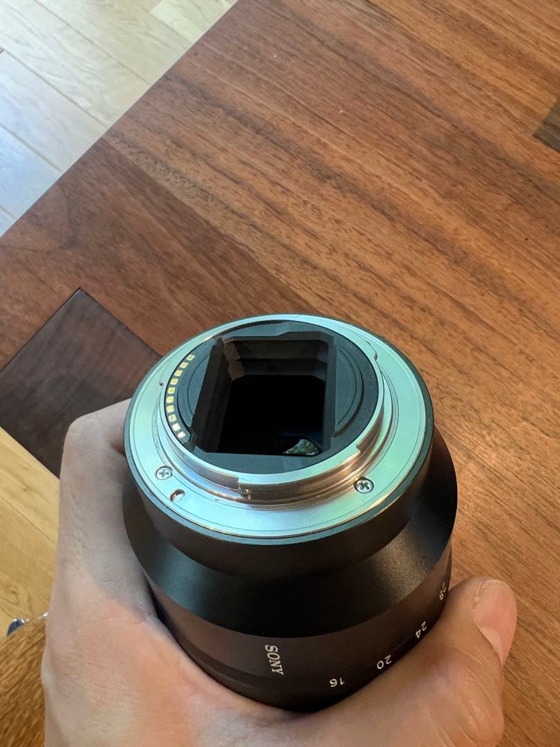 ソニーSONY FE16-35mm F4+レンズプロテクター付き