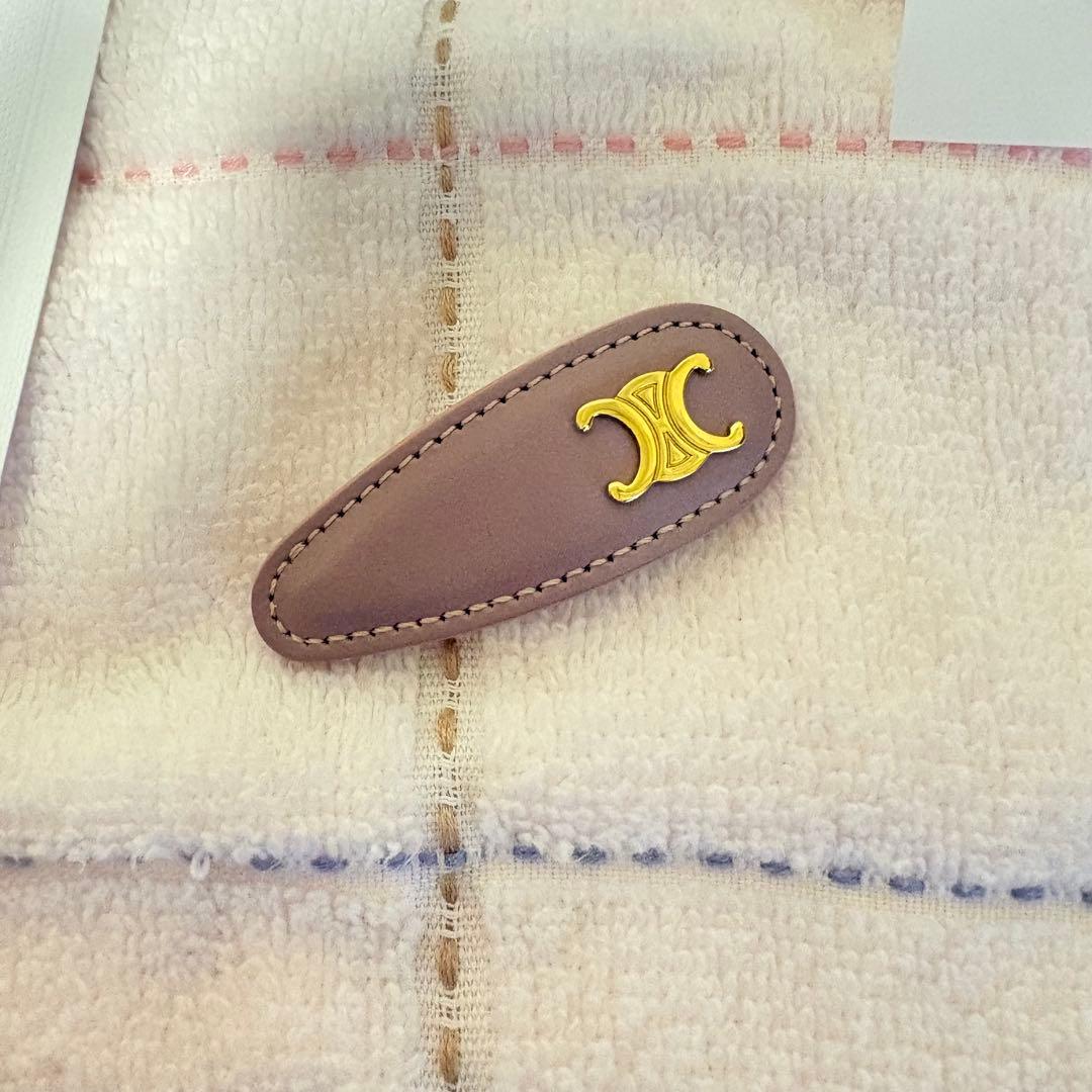 CELINE ヘアピン ピンク