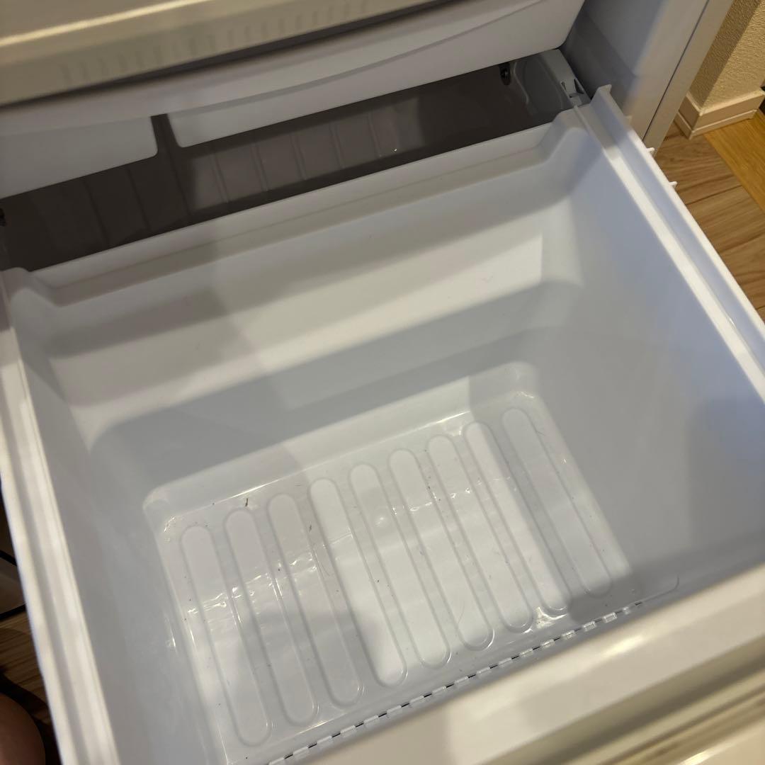 【9/3-4発送予定】SHARP 冷蔵庫 SJ-D14E-W