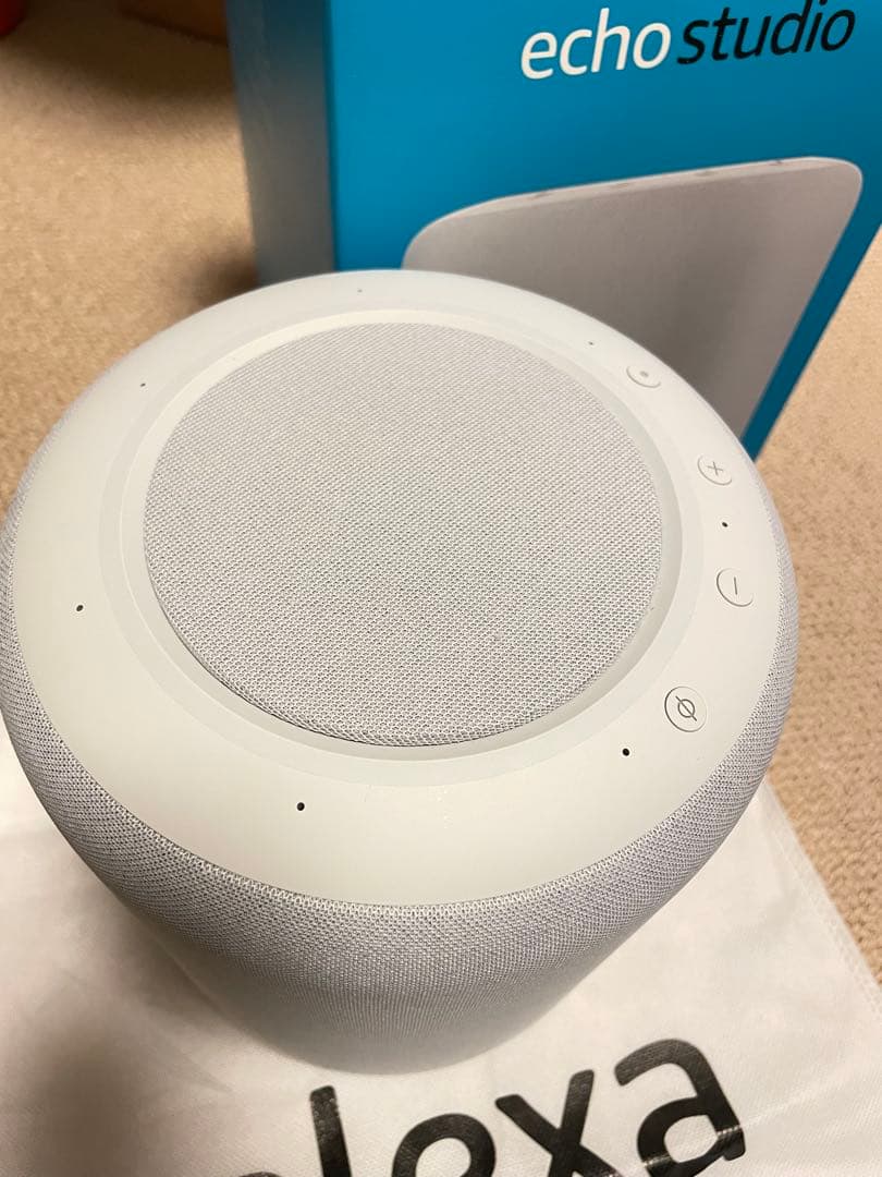 Amazon Echo Studio グレーシャーホワイト　美品