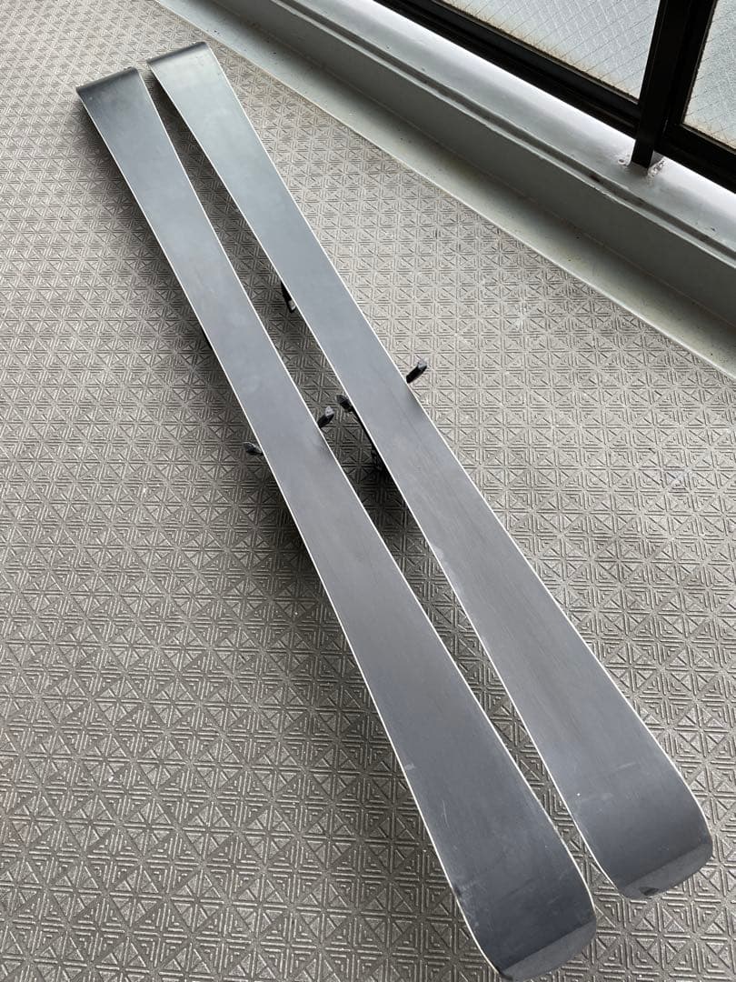 Salomon LXJ750 168cm ストック付