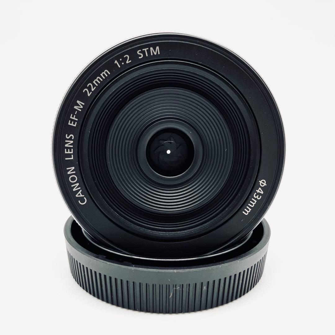 美品♪ Canon EF-M 22mm F2 STM 単焦点レンズ　シルバー