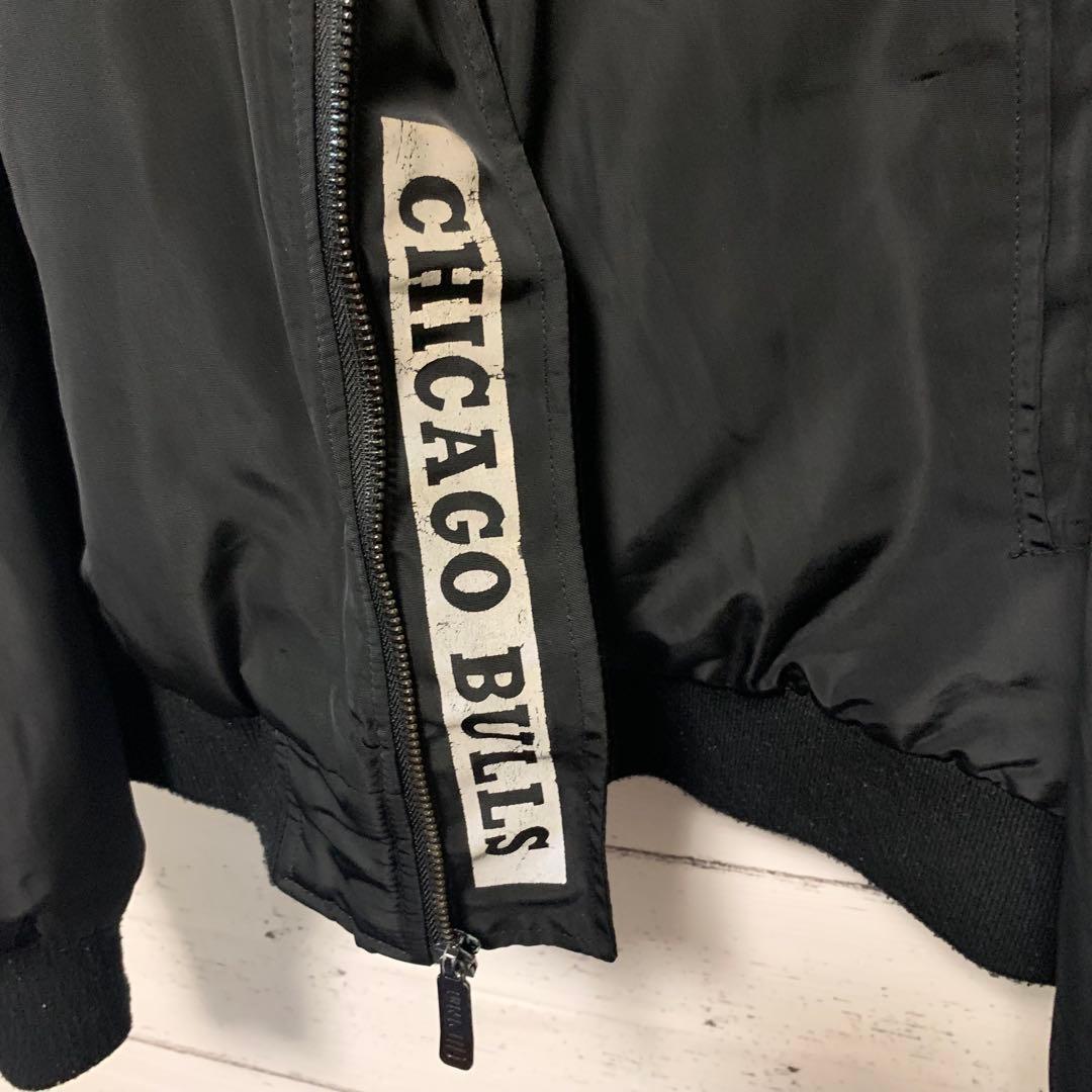 NBA BULLS シカゴブルズ ナイロンジャケットブルゾン 一点物 レア