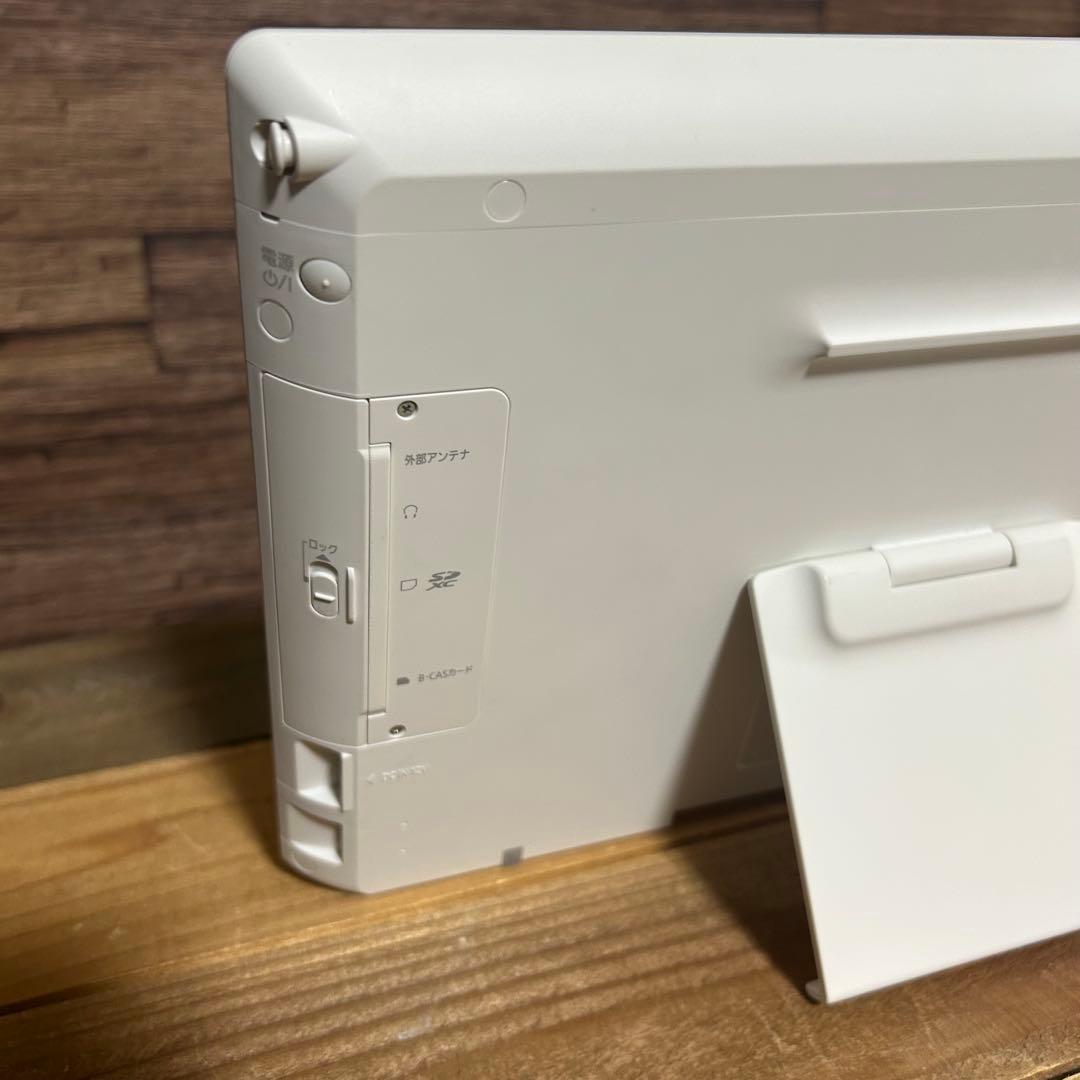 パナソニックポータブルテレビ　地上デジタルテレビ　SVーME7000 美品　防水