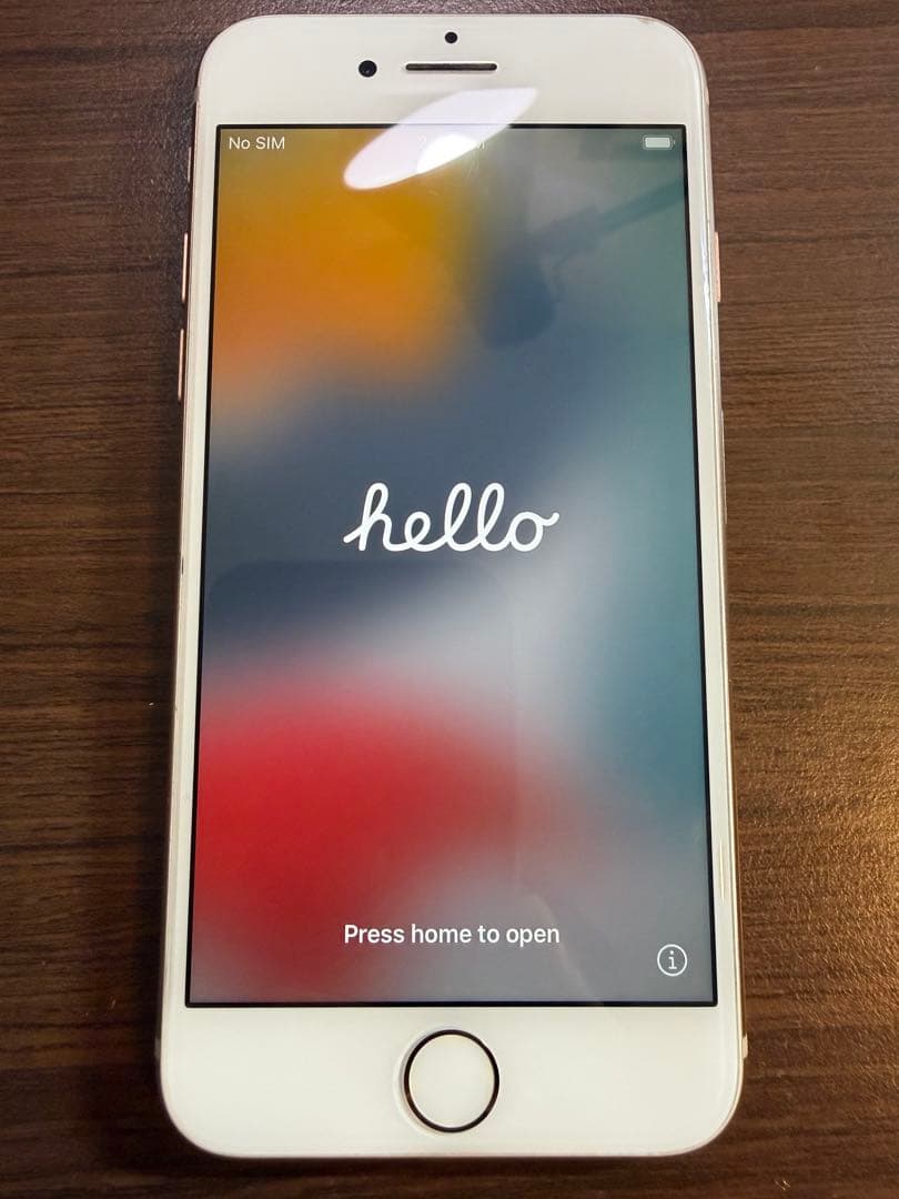 iPhone8 64GB シルバー 本体のみ SIMフリー