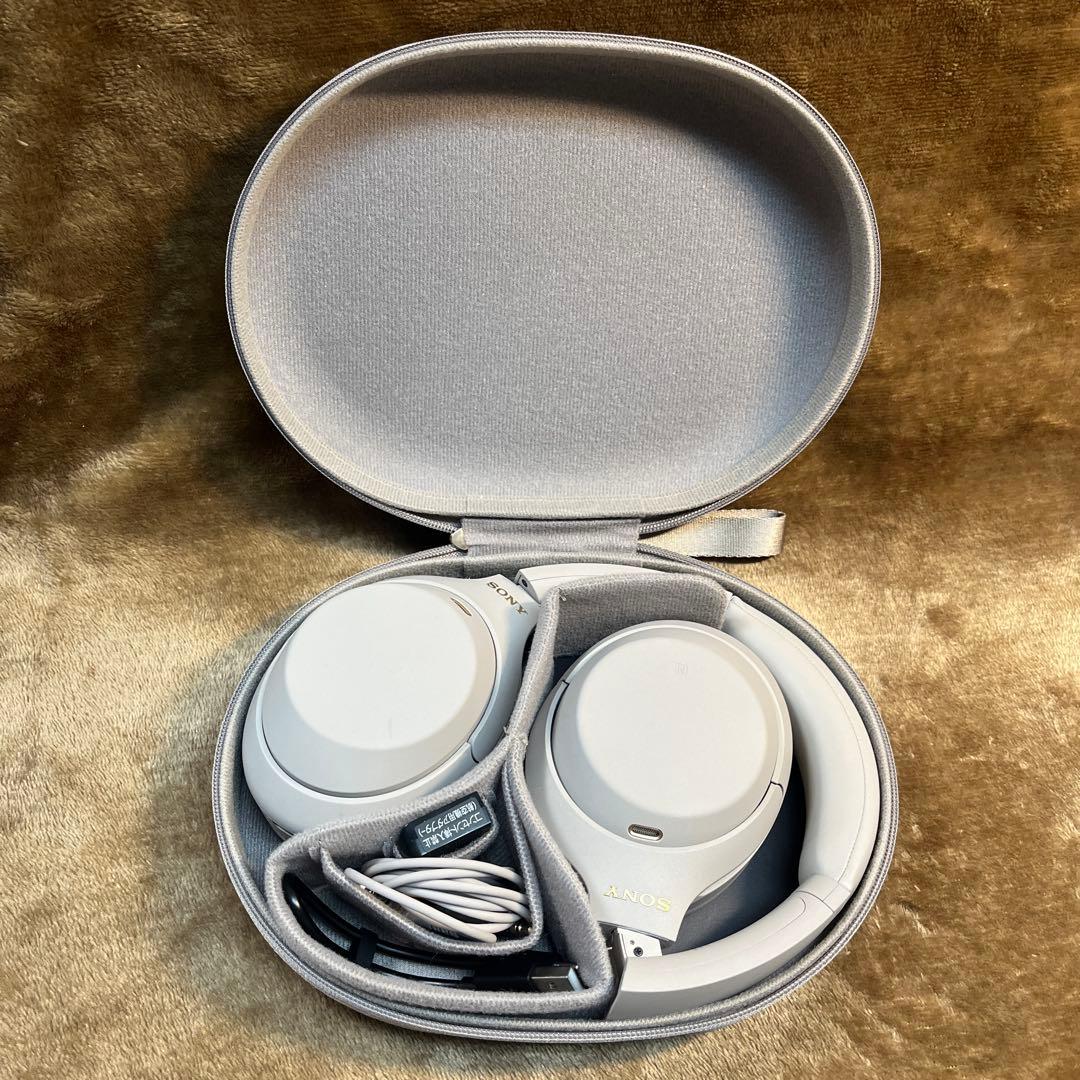 【⭐️本日限定セール⭐️】ヘッドフォン　WH-1000XM4