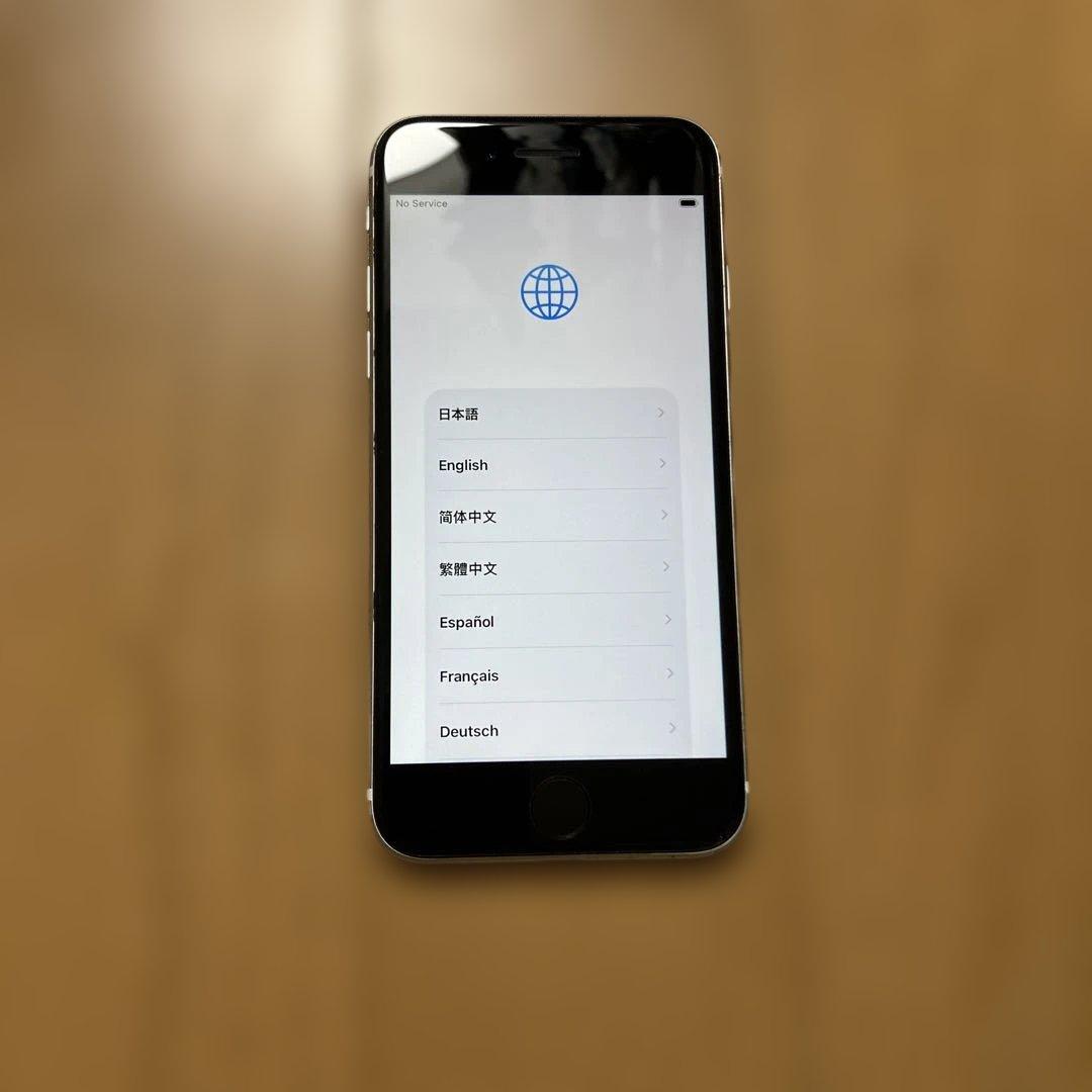 iPhone SE2ホワイト 128GB ドコモ　SIMフリー　極美品