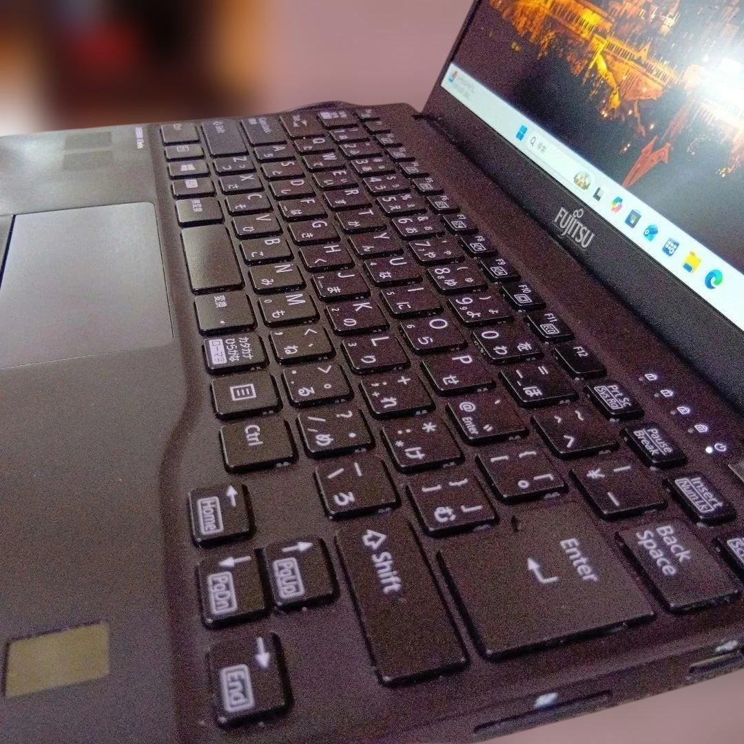 J③富士通　ＦＭＶＵ34025　U9311/F